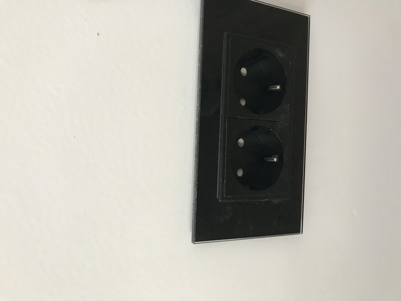 Electrician autorizat experienta de peste 20 ani
